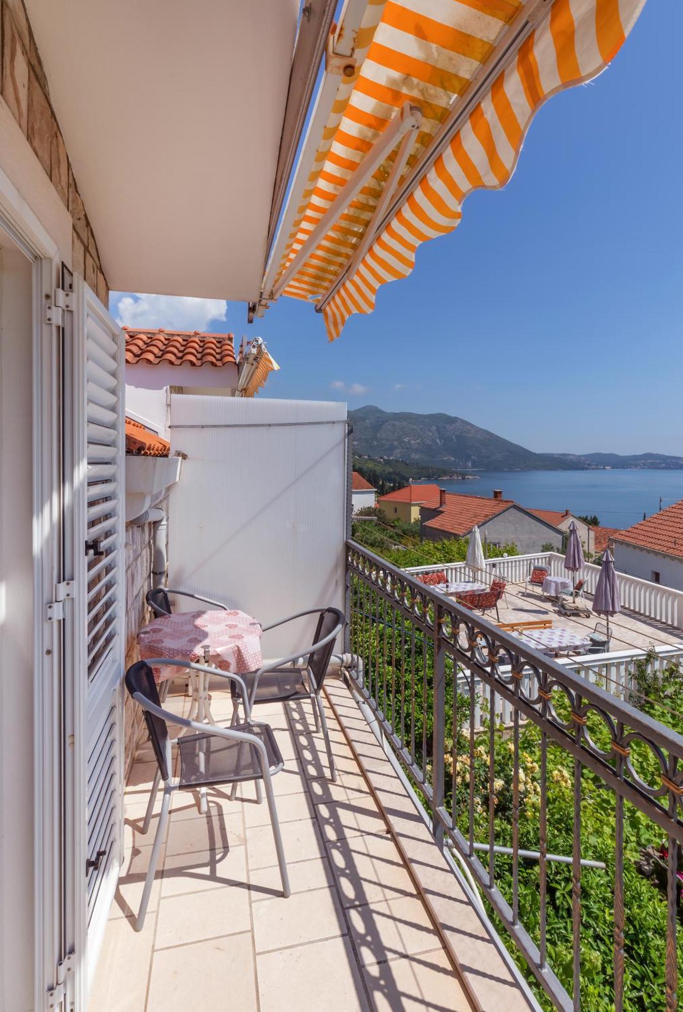 Apartmani Galic 2 믈리니 외부 사진